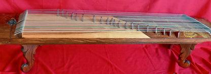 a designer gudzhen.